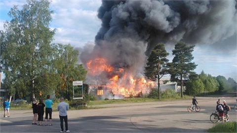 Storbrand i industrifastighet
