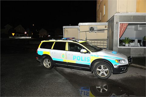Man sköts av polis i Karlskoga
