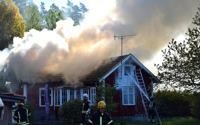Gtene: Kraftig brand i villa