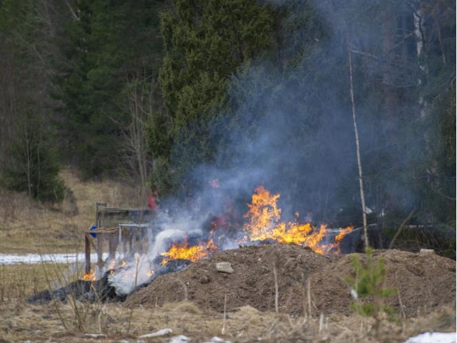 Larm om skogsbrand i Saxbo utanfr Avesta