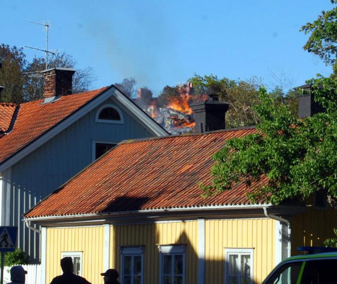 stra klockstapeln slukades av eldhav  utreds som grov mordbrand