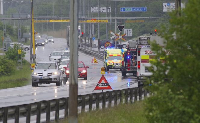 Olycka och brandtillbud vid Gullberna