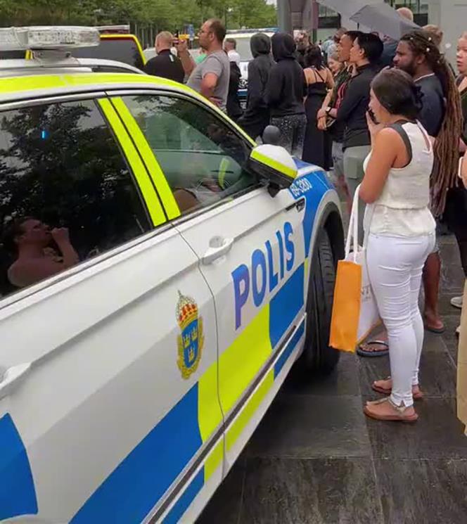 Skottlossning i kpcentret Emporia  man dd