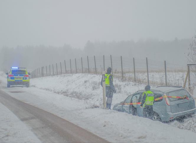 Singelolycka på riksväg 70 söder om Avesta