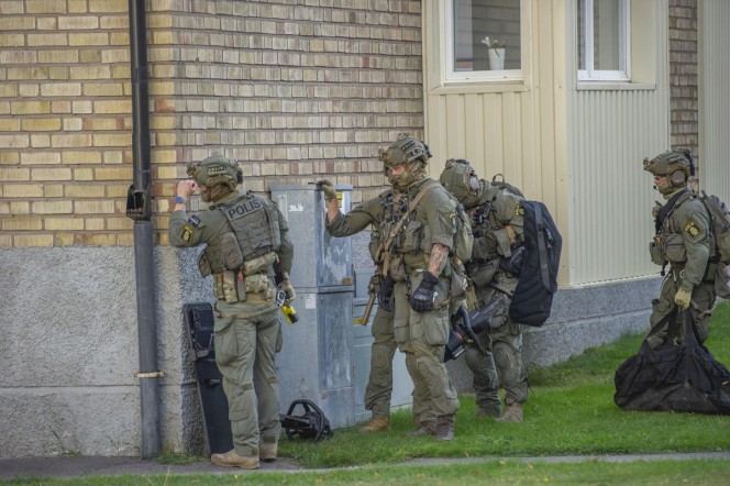 Svärdattack på skola i Fagersta – en död och två allvarligt skadade