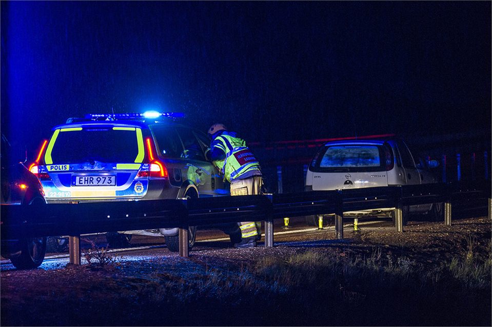 Man påkörd på riksväg – allvarligt skadad